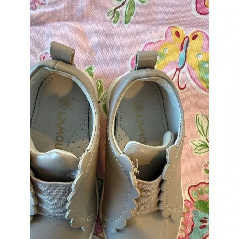 L'Amour Phoebe Slip On Sneaker Toddler 6T VGUC Almond
